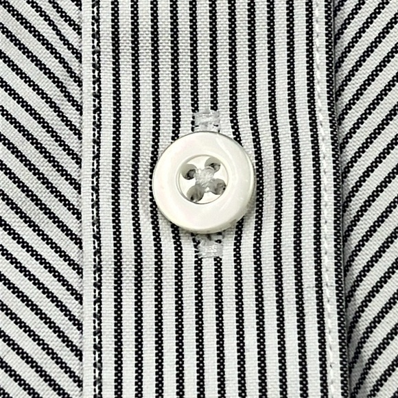 GOLD LABEL INVESTMENTS Non- Iron Chevron/Stripe Cotton BLK/WHT Career Blouse 16 - Picture 12 of 16